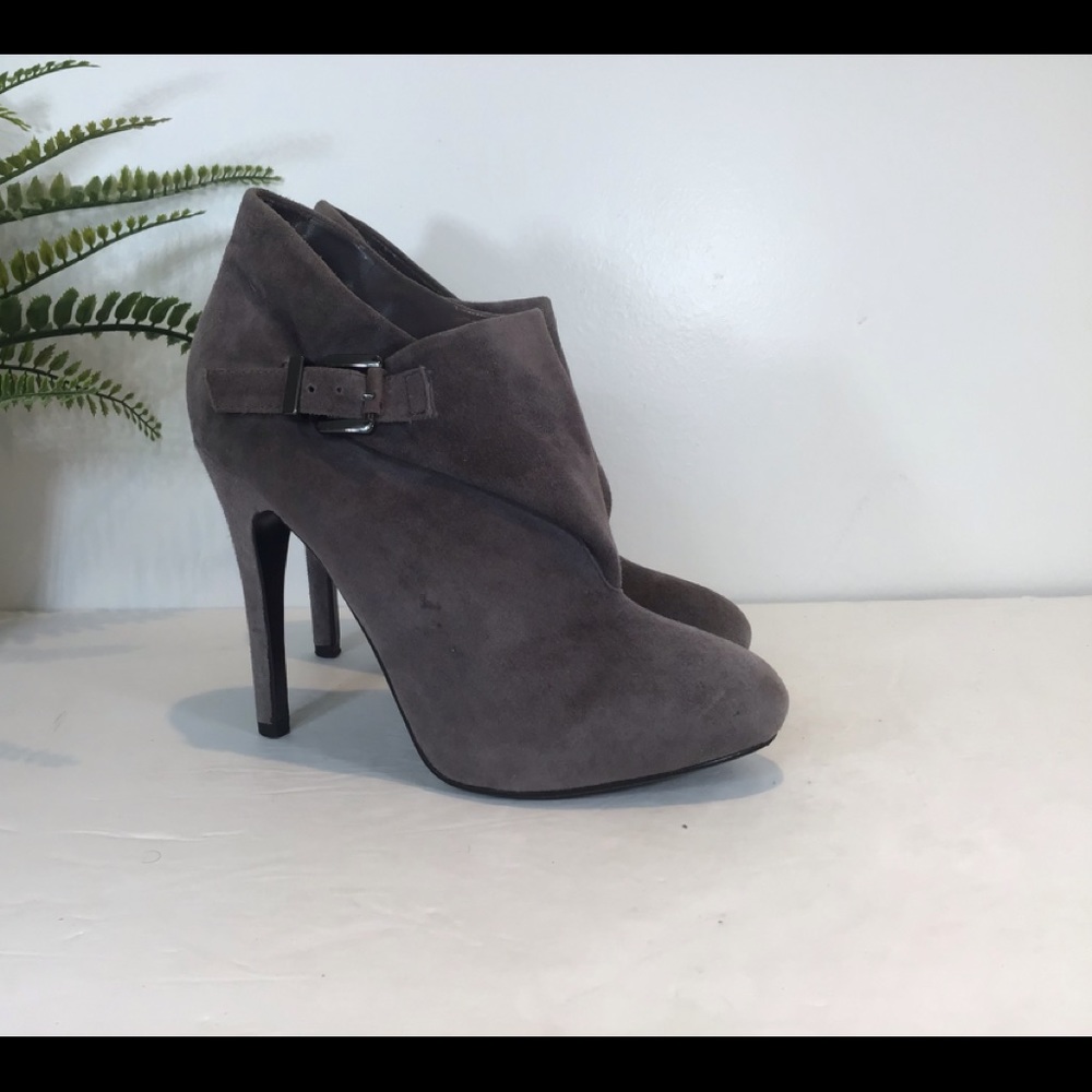 COLIN STUART SUEDE LEATHER GREY STILETTO ANKLE BUCKLE BOOTIES SZ 5